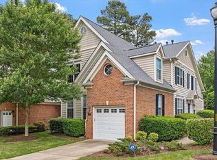 9425 Oglebay Ct, Raleigh, NC 27617