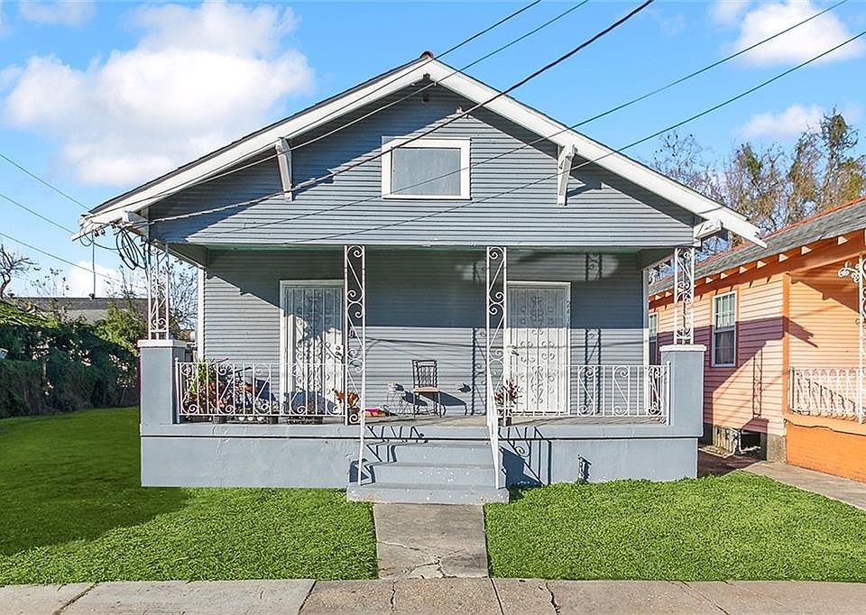 1st image of 2416-18 Annette St