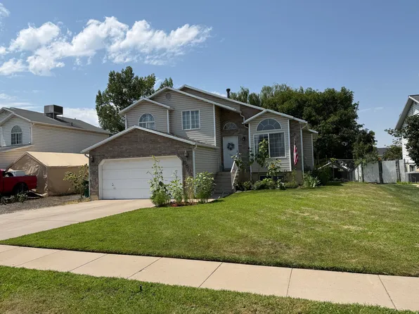 5503 S 3375 W, Roy, UT 84067