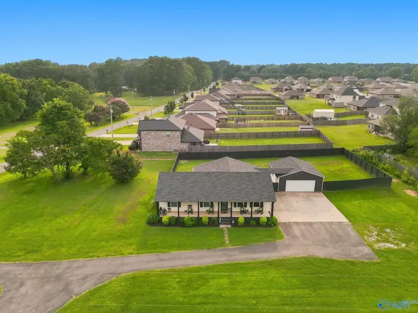 14603 Sloan Rd, Athens, AL 35613