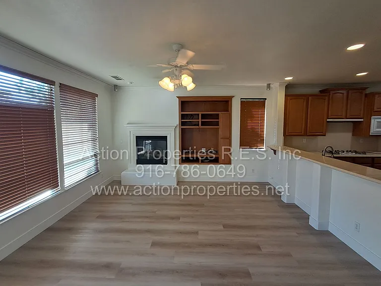 6145 Crater Lake Dr — Photo 38