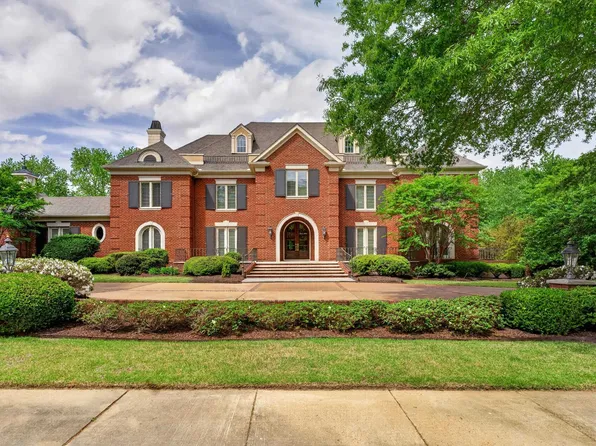 2575 Ingleside Farm W, Memphis, TN 38139