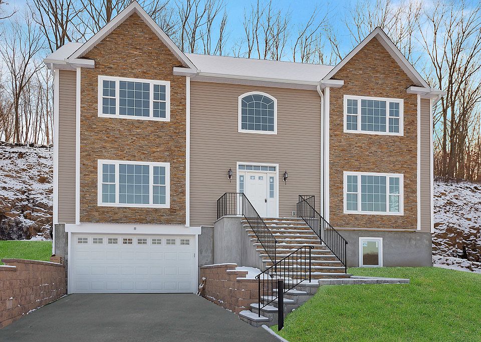 1st image of 766 Linda Ave