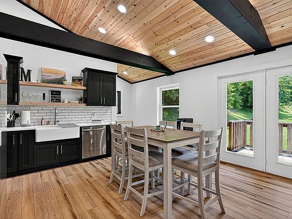 5th image of 99 Judkins Ln