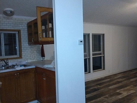 3rd image of 6620 118th Ave