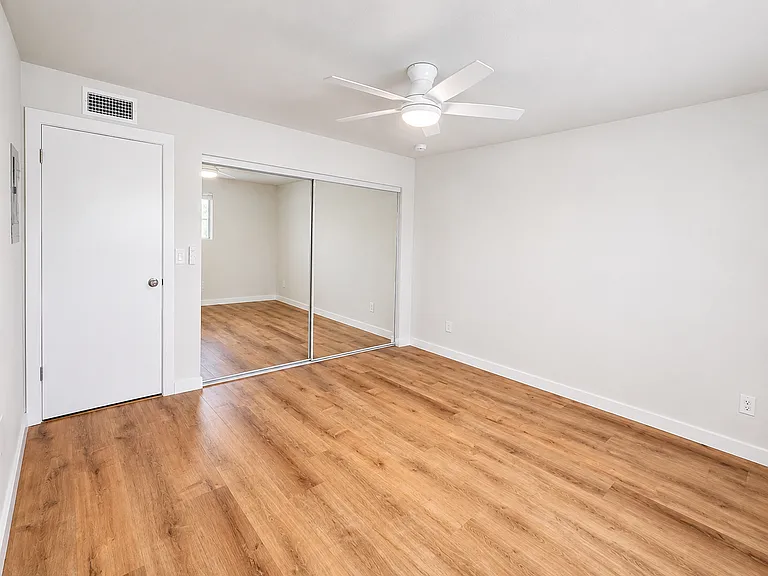 2561 McCulloch Blvd N #2 — Photo 10