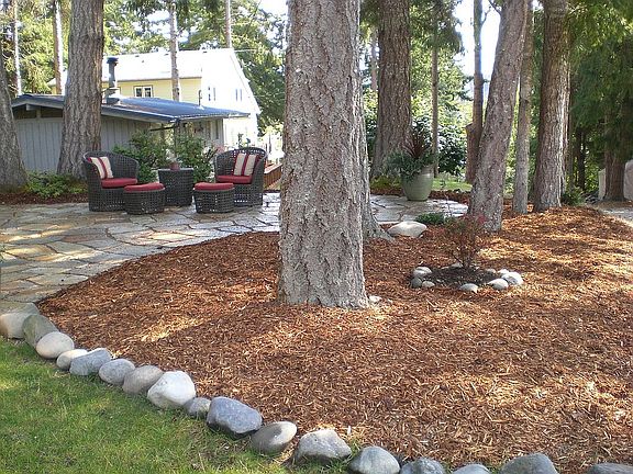 3rd image of 23 E Madrona Blvd