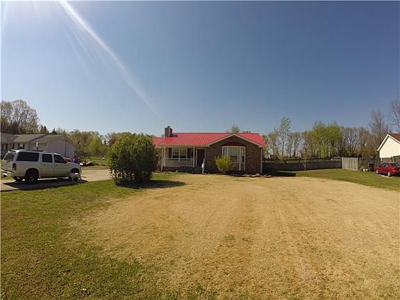 4th image of 1024 Merritt Lewis Ln