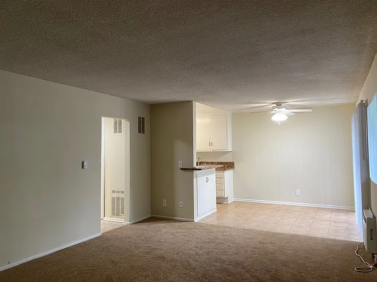 Etiwanda 8830, LP — Photo 35