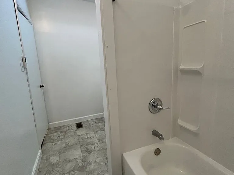 1402 Alabama St — Photo 12