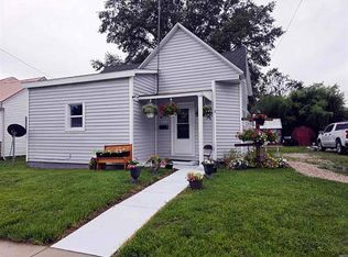 816 S Main St, Bicknell, IN 47512