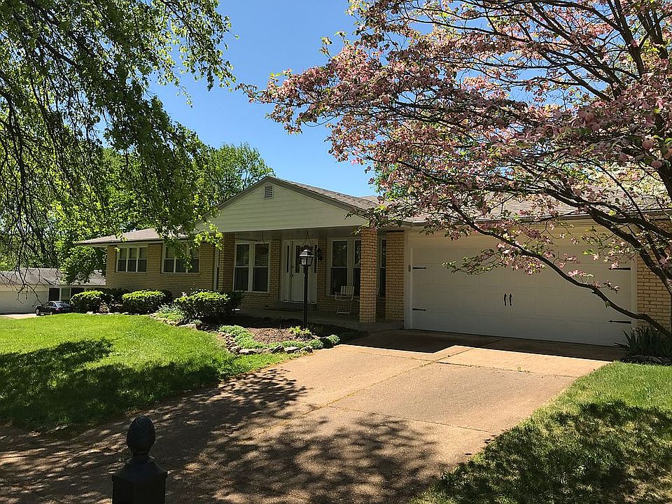 1st image of 1801 Pickfair Dr