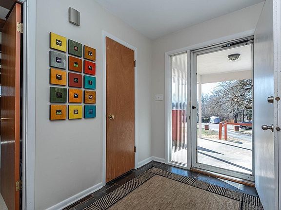 4th image of 2906 N Ramble Rd W