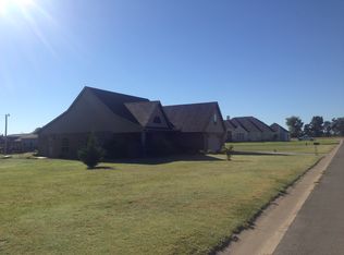 Goss Avenue, stilwell, OK 74960