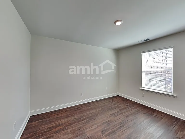 630 Rivermist Dr — Photo 29