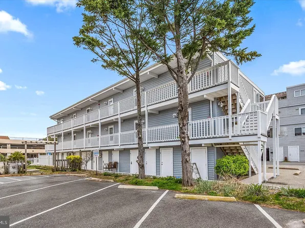 5 41st St Unit 8, Ocean City, MD 21842