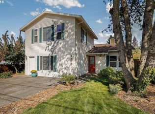 4877 SE Harrison St, Milwaukie, OR 97222