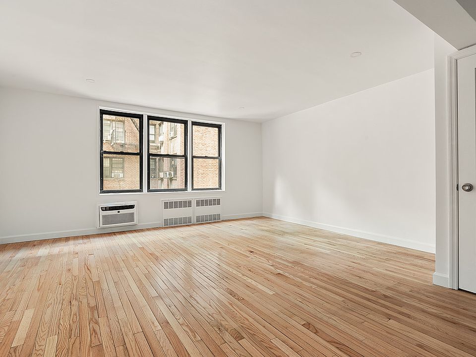 2nd image of 4134 Frame Pl APT 1G