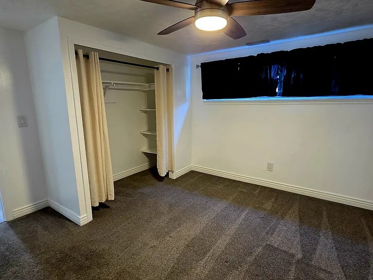 2631 W Sharron Dr — Photo 13