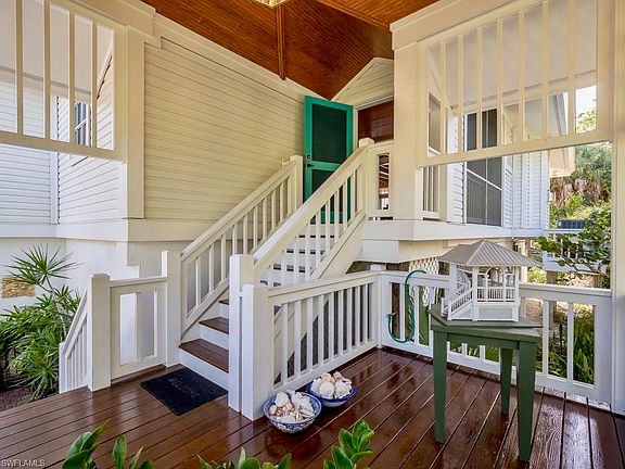 3rd image of 3851 Coquina Dr