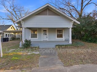 405 College St, Cleburne, TX 76033