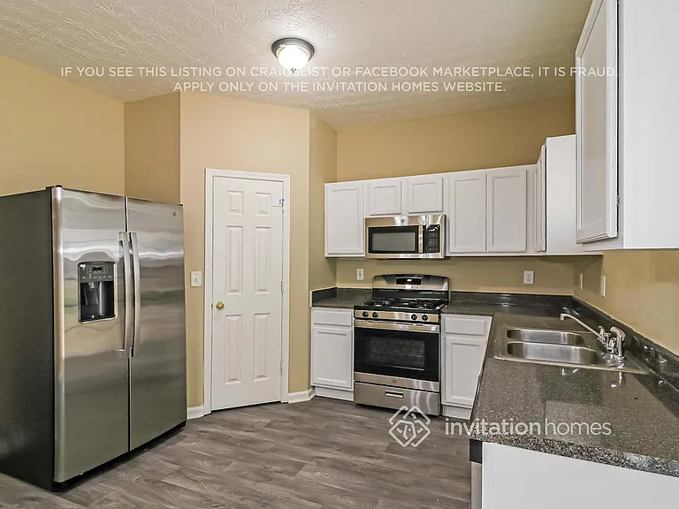 3924 Shenfield Dr — Photo 9