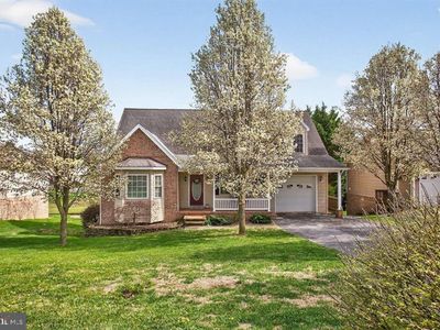 145 Sugar Mill Ln, Weyers Cave, VA, 24486