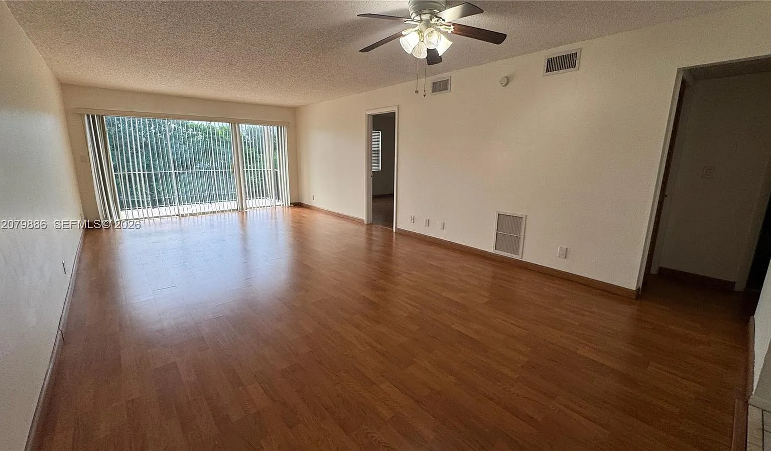 Welleby Townhome 1 Condo — Photo 2