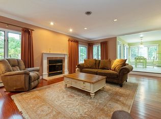 71 Mulford Dr, Wayne, NJ 07470