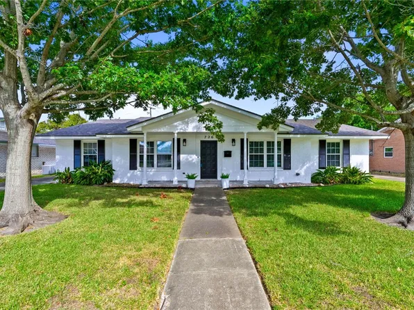 726 Meadowbrook Dr, Corpus Christi, TX 78412