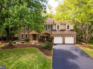 13113 Willow Edge Ct, Clifton, VA 20124