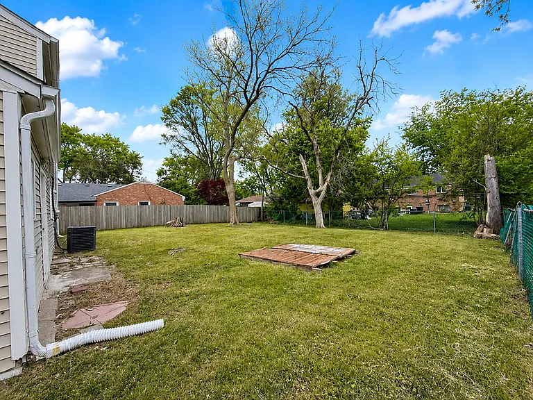 254 Thornhurst Rd — Photo 28