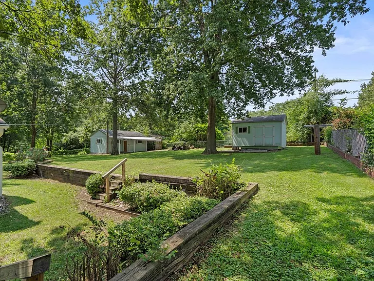 8004 Tennessee Ave — Photo 18