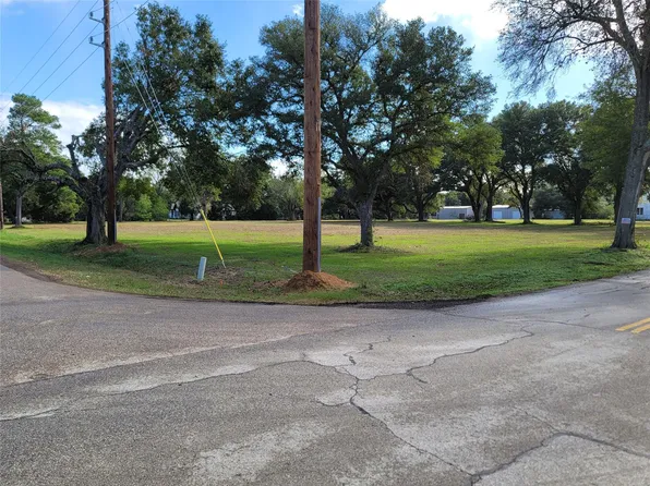 0 Burkhardt Rd, Tomball, TX 77377