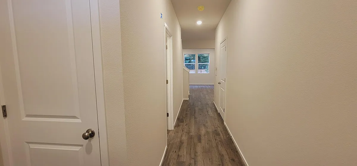 closet - 5832 NE 80th Ct