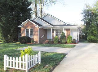 2403 Lawndale Dr, Greensboro, NC 27408