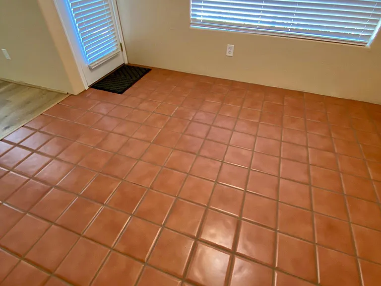 3041 E Loretta Dr — Photo 40