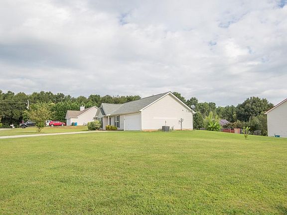 2nd image of 45 Brentwood Dr