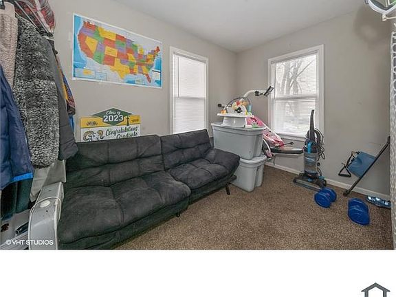 4th image of 14708 Edbrooke Ave