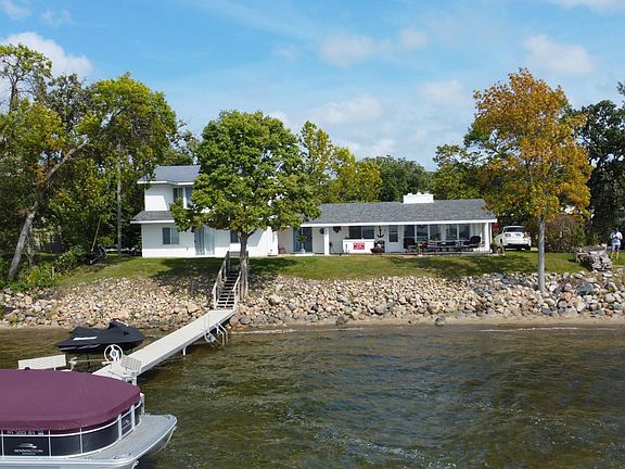 2nd image of 43113 Pleasure Park Rd