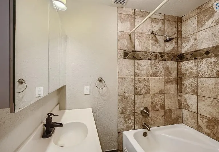8455 Fourmile Canyon Dr — Photo 13