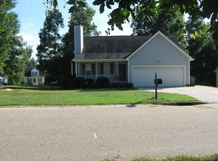 109 Collie Cir, Holly Springs, NC 27540