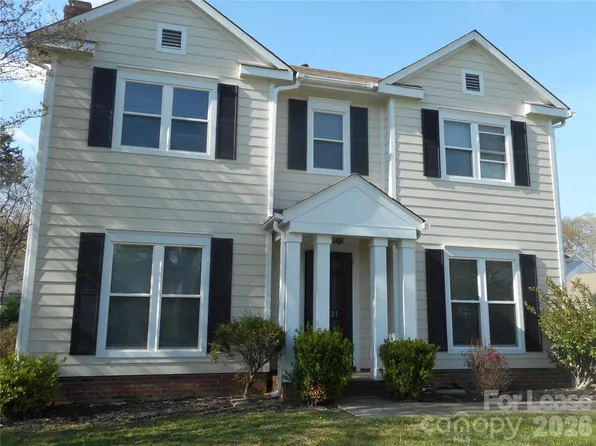 8431 Leeper Dr, Charlotte, NC 28277
