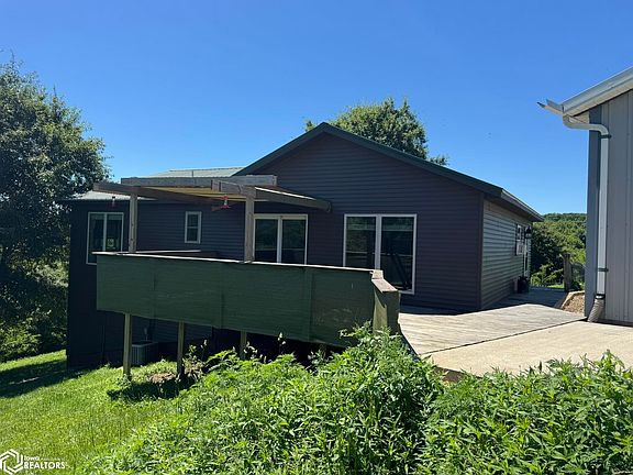 5th image of 30802 Hickory Hill Rd