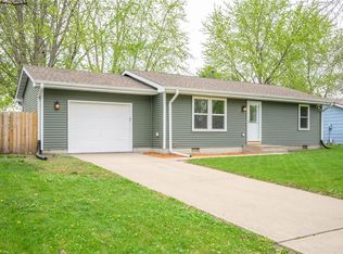 944 Grant Ct SE, Bondurant, IA 50035