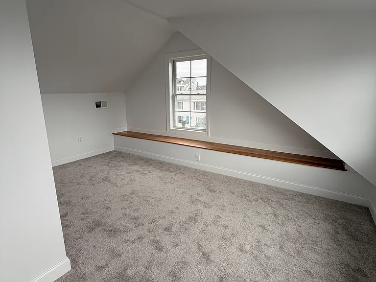 55 Mansfield St #B — Photo 13
