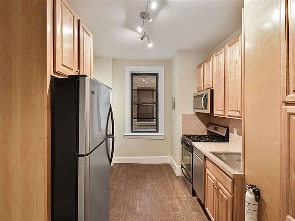 3rd image of 2672 John F Kennedy Blvd APT 209