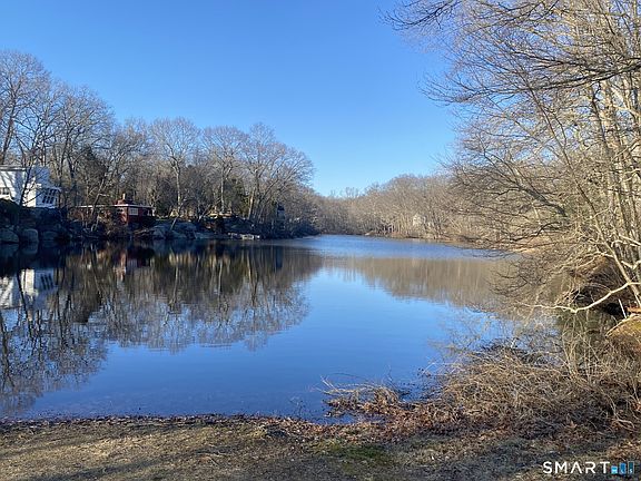 2nd image of 15 Baxter Road