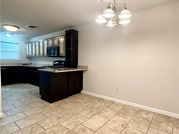 4th image of 2018 6th St