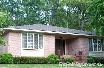 1309 Gwen Mill Drive
						:
						Beautiful curb-appeal